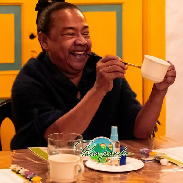 Experiencia pintando la tradición: historia y cerámica carmelitana